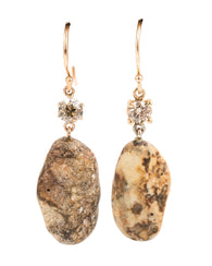 Diamond Too Beach Stone